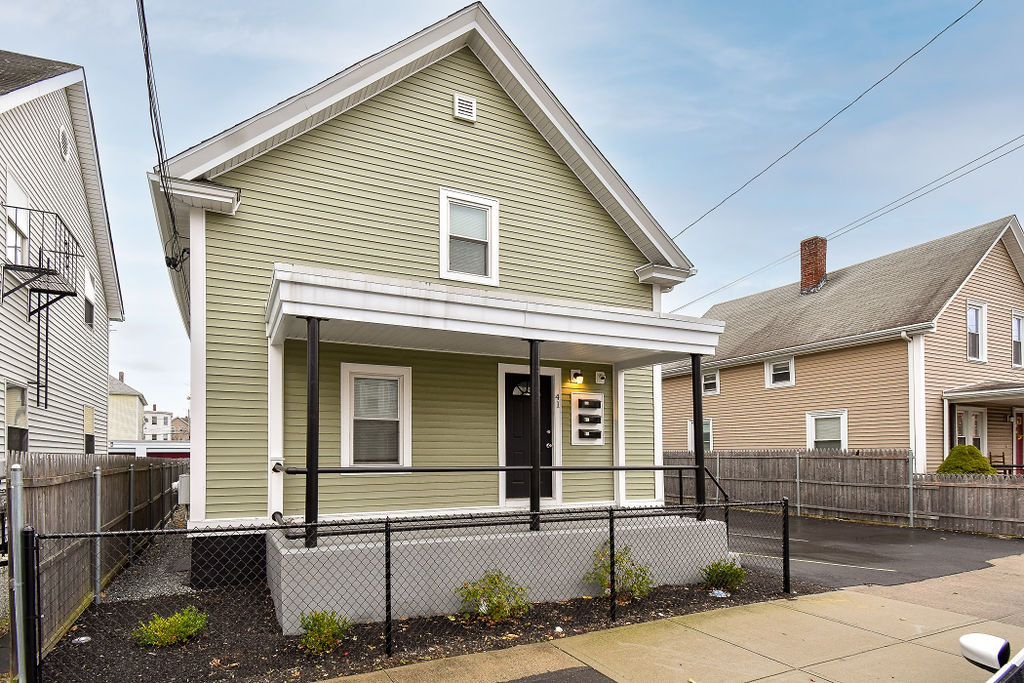 41 Benefit Street - 2